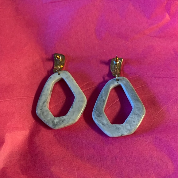 Drop Open Frame Earrings - Picture 3 of 3